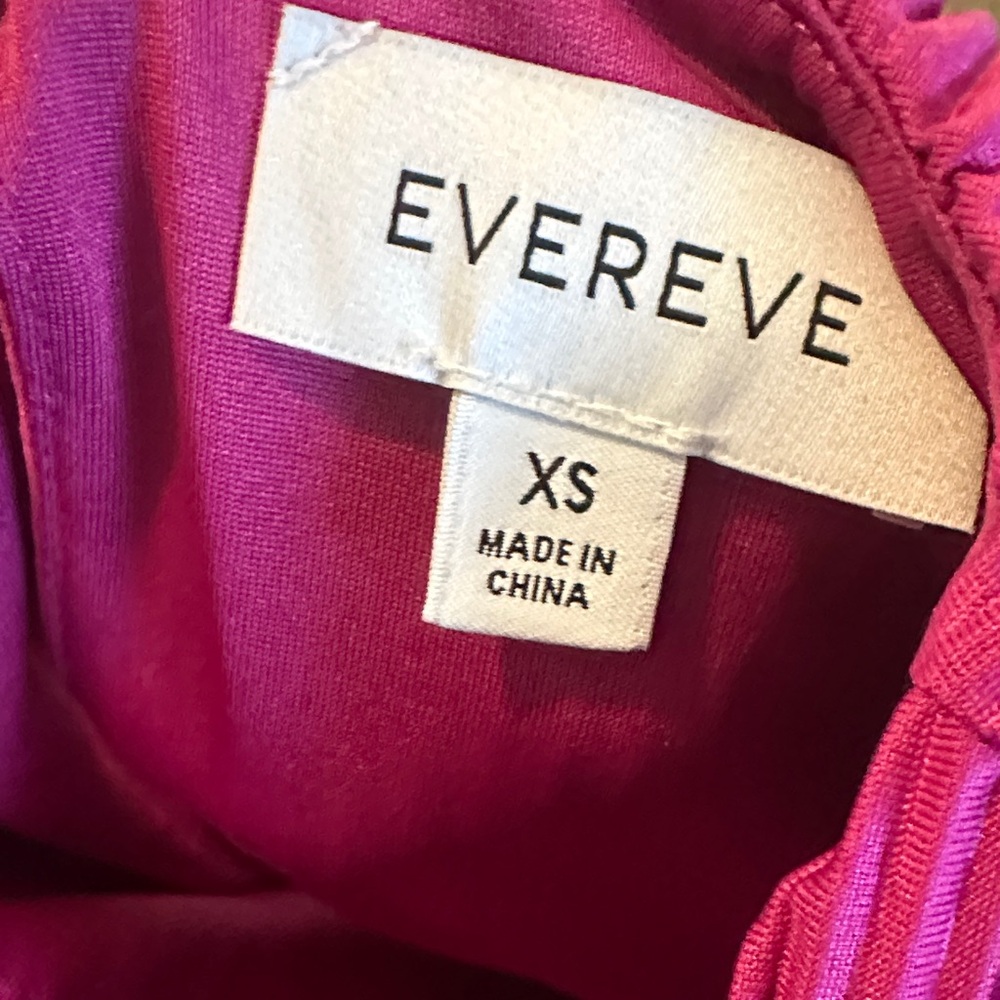 Evereve Pleated Blouse - Picture 6 of 6